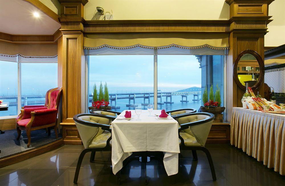 Hotel Castle Beach Пусан Екстериор снимка